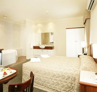 Bayswater Hotel - Surfers Gold Coast