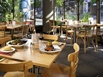 Ibis Perth - Surfers Gold Coast 4