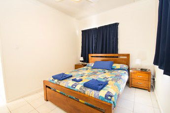Oceanside Village Denham Monkey Mia - Surfers Gold Coast 1