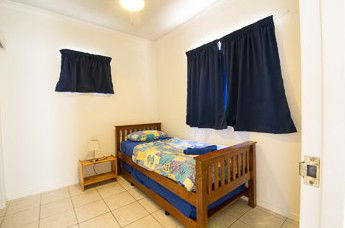 Oceanside Village Denham Monkey Mia - Surfers Gold Coast 3