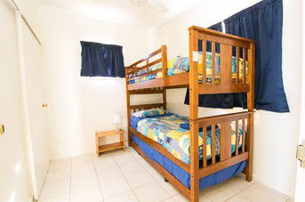 Oceanside Village Denham Monkey Mia - Surfers Gold Coast 4
