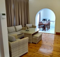 Adelaide Hills Birdwood Cottage - Surfers Gold Coast