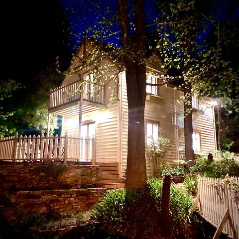 Aldgate Creek Cottage Bed & Breakfast - Surfers Gold Coast 1