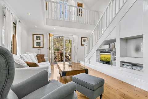 Aldgate Creek Cottage Bed & Breakfast - Surfers Gold Coast 2