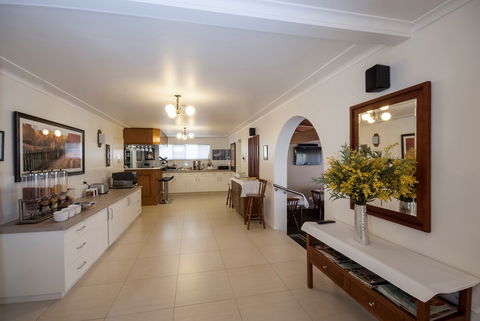 Applegum Inn - Surfers Gold Coast 2