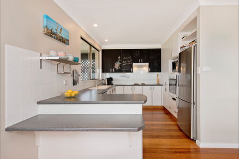 Apricari - Surfers Gold Coast 2