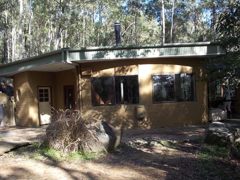 Bamarang Bush Retreat - Surfers Gold Coast 1