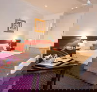 Central Studio Accommodation - Surfers Gold Coast