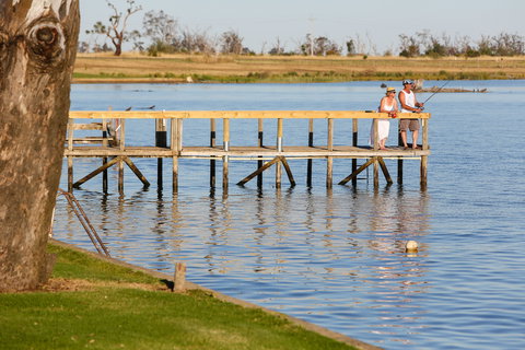 DC On The Lake - Surfers Gold Coast 1