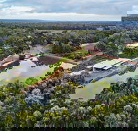 Eight Willows Retreat - Surfers Gold Coast