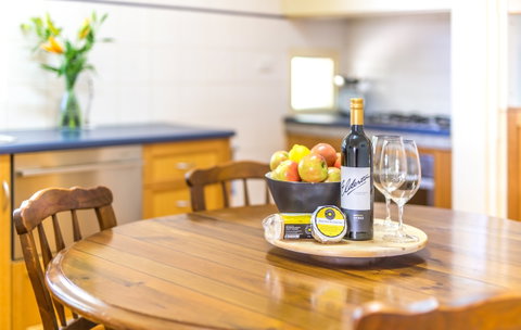 Elderton Guest House - Surfers Gold Coast 0