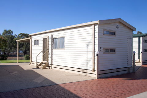 Euston Cabin Resort - Surfers Gold Coast 0