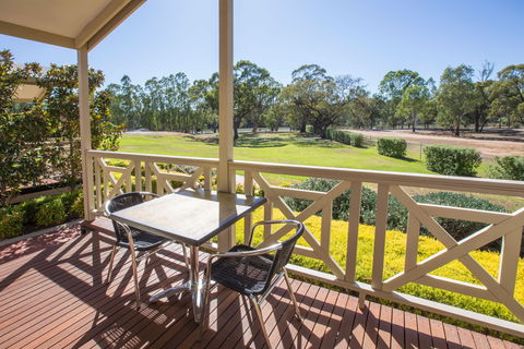 Euston Cabin Resort - Surfers Gold Coast 1