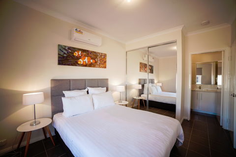 Exmouth Escape Resort - Surfers Gold Coast 2