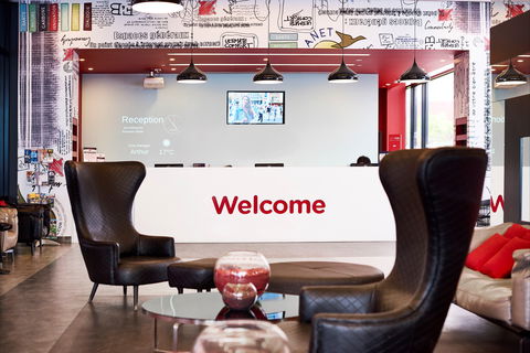 Ibis Melbourne Swanston Street Hotel - Surfers Gold Coast 0