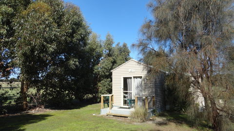 Kangaroo Island Cabins - Surfers Gold Coast 2