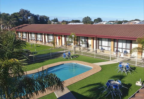 Lacepede Bay Motel & Restaurant - Surfers Gold Coast 1