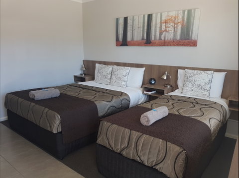 Main Street Motel Hervey Bay - Surfers Gold Coast 1