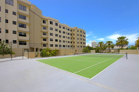 Mirage Alexandra Headland - Surfers Gold Coast 1