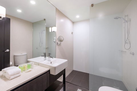 RACV/RACT Hobart Apartment Hotel - Surfers Gold Coast 0