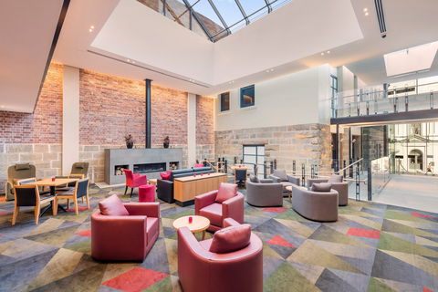 RACV/RACT Hobart Apartment Hotel - Surfers Gold Coast 1