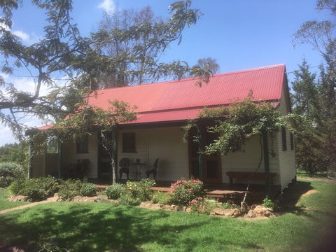 Red Hill Cottage - Surfers Gold Coast 0