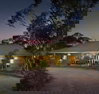 Riverbush Cottages - Surfers Gold Coast