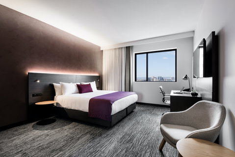 Sage Hotel West Perth - Surfers Gold Coast 1