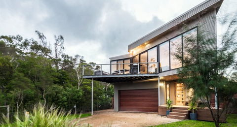 Shearwater Beach House - Surfers Gold Coast 1