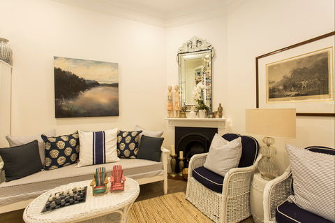 Stylish Interiors In The Bay - Surfers Gold Coast 1
