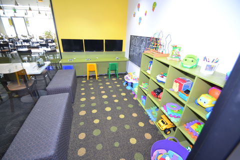 The Oaks Hotel Motel - Surfers Gold Coast 2