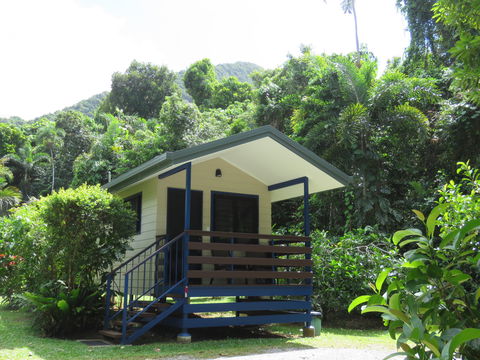 Thornton Beach Bungalows - Surfers Gold Coast 2