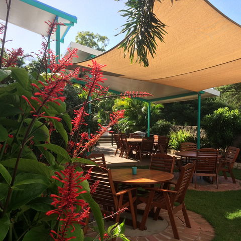 Tropical Palms Resort & 4WD Hire - Surfers Gold Coast 0