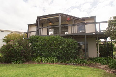 Vasta Vista - Surfers Gold Coast 0