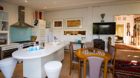 Vatu Sanctuary - Surfers Gold Coast 2