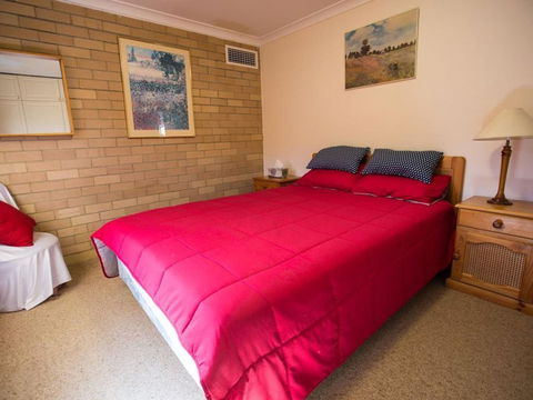 Beachside At Silver Sands - Surfers Gold Coast 1