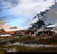 Bed in the Treetops - Surfers Gold Coast