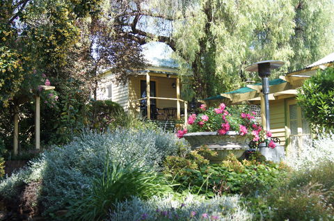 Bendigo Cottages Bed And Breakfast - Surfers Gold Coast 0