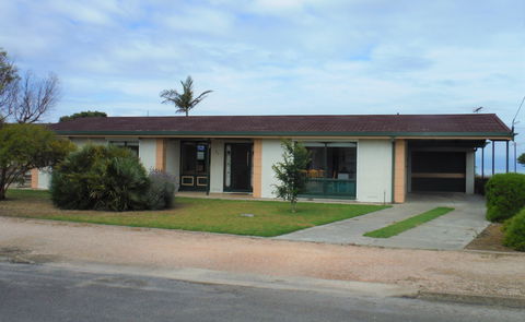 Blanche Place - Surfers Gold Coast 0