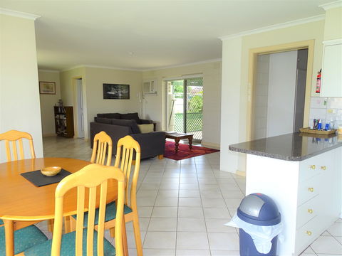 Blanche Place - Surfers Gold Coast 2