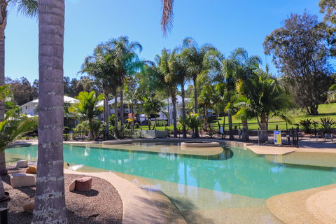 Blackbutt Family Loft Townhouse - Surfers Gold Coast 1