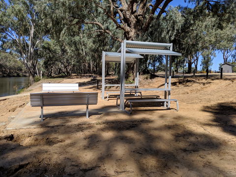 Boat Ramp Free Camping Area - Surfers Gold Coast 2