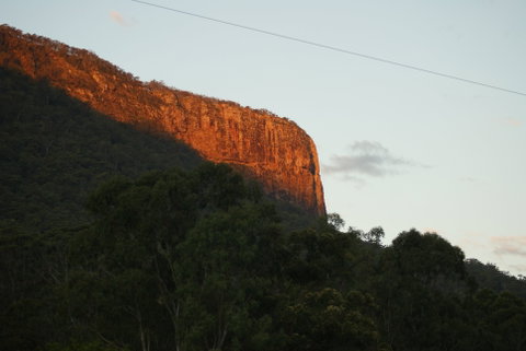Cave Rock Cottages - Surfers Gold Coast 1