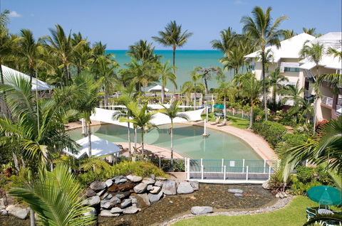 Coral Sands Beachfront Resort - Surfers Gold Coast 0