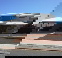 Cozzys Condo Luxury Beach House - Surfers Gold Coast