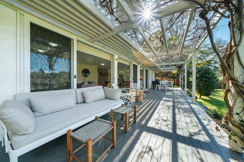 CUB Country House - Berry - Surfers Gold Coast 0