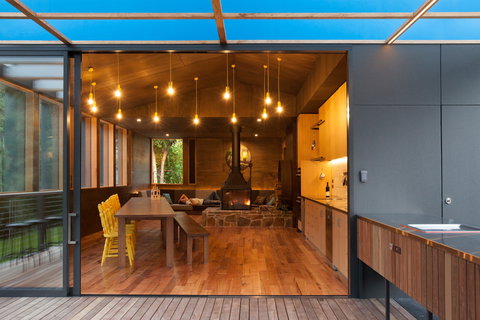 Dales Of Derby - Surfers Gold Coast 1