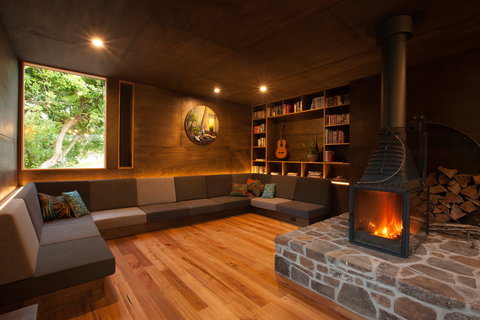 Dales Of Derby - Surfers Gold Coast 2