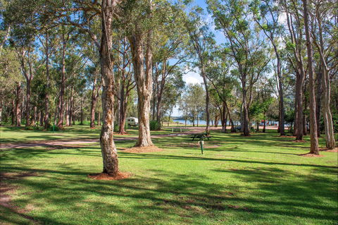 Diamond Waters Caravan Park - Surfers Gold Coast 1
