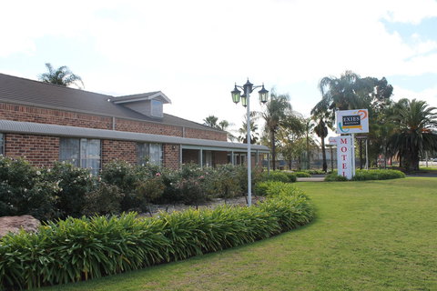 Exies Bagtown Motel - Surfers Gold Coast 2